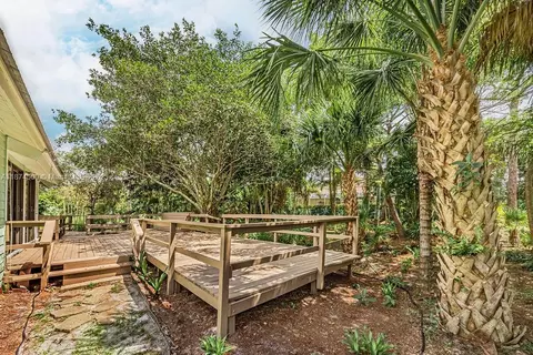 4882 SE Bayshore Ter, Stuart, FL 34997 photo 18