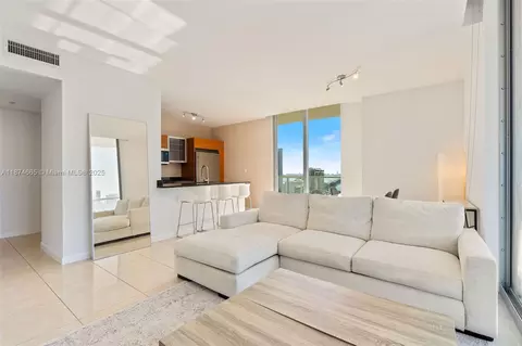 3470 E Coast Ave #H1711, Miami, FL 33137