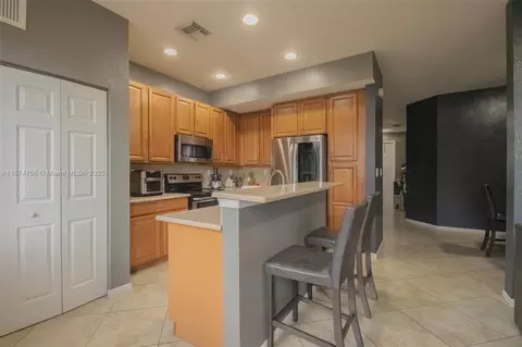 21119 NW 14th Pl #437, Miami Gardens, FL 33169