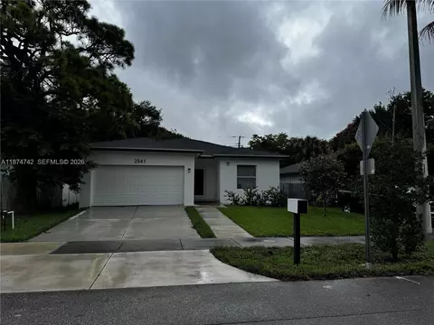 2541 NW 9th St, Fort Lauderdale, FL 33311