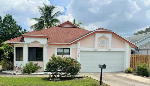 739 Holly St, North Lauderdale, FL 33068