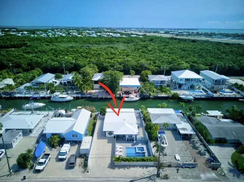 View/Area - 2301 Yellowtail Dr, Marathon, FL 33050 photo 6 of 18