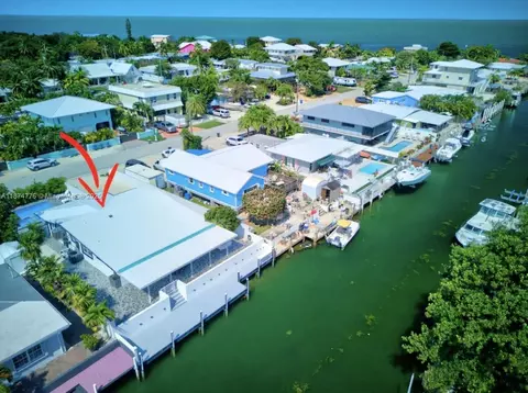 View/Area - 2301 Yellowtail Dr, Marathon, FL 33050 photo 14 of 18