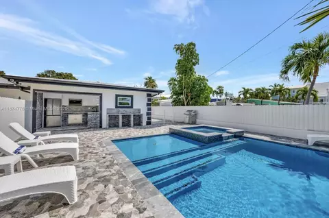 Exterior - 2301 Yellowtail Dr, Marathon, FL 33050 photo 19 of 24