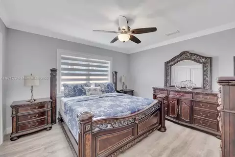 Bedroom - 2301 Yellowtail Dr, Marathon, FL 33050 photo 1 of 13