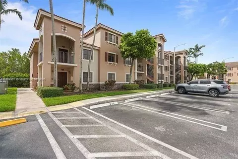 22731 SW 88th Pl #203, Cutler Bay, FL 33190