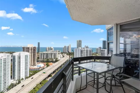 3500 Mystic Pointe Dr #3505, Aventura, FL 33180