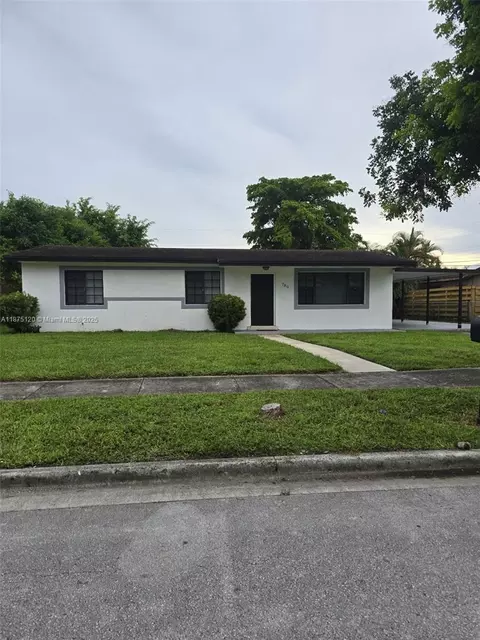 780 W 74th Pl, Hialeah, FL 33014