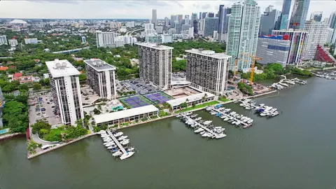 1901 Brickell Ave #B2205, Miami, FL 33129