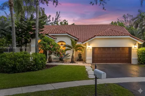 10901 NW 18th Dr, Plantation, FL 33322