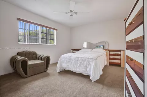 218 NE 12th Ave #302, Hallandale Beach, FL 33009
