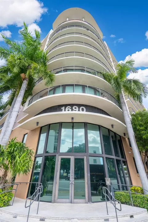 1690 SW 27th Ave #608, Miami, FL 33145