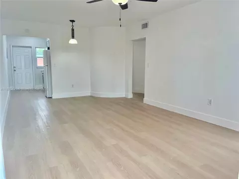 3401 SW 11 St #3, Miami, FL 33135