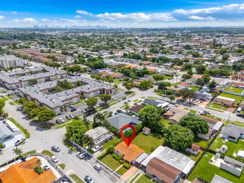 View/Area - 1310 W 36th St, Hialeah, FL 33012 photo 4 of 13