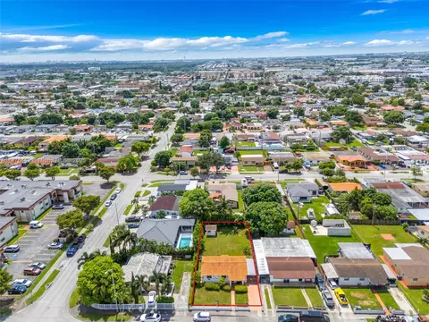 View/Area - 1310 W 36th St, Hialeah, FL 33012 photo 2 of 13