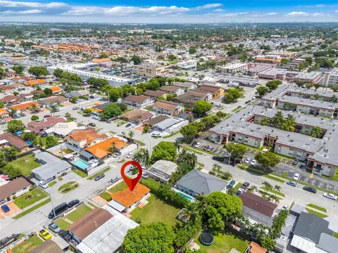 View/Area - 1310 W 36th St, Hialeah, FL 33012 photo 6 of 13