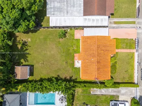 View/Area - 1310 W 36th St, Hialeah, FL 33012 photo 13 of 13
