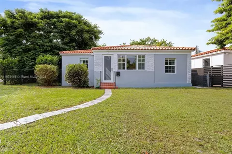 5300 SW 5th Ter, Miami, FL 33134