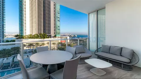 851 NE 1st Ave #1203, Miami, FL 33132