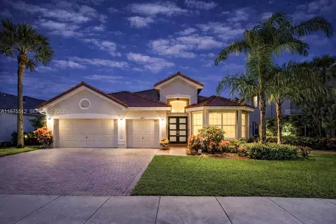 19471 Estuary Dr, Boca Raton, FL 33498