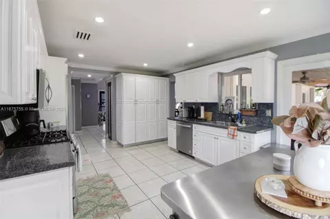 Other - 8467 NW 201st Ter, Hialeah, FL 33015 photo 2 of 9