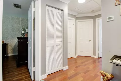 Entry Way - 8467 NW 201st Ter, Hialeah, FL 33015 photo 5 of 5