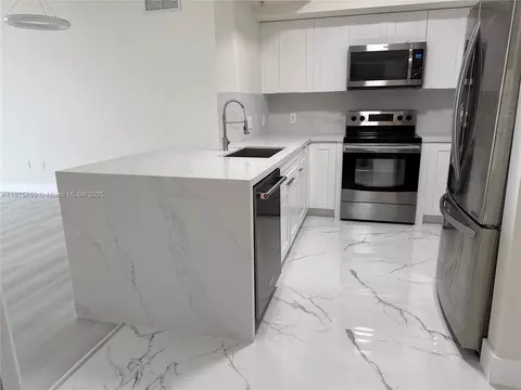 888 S Douglas Rd #1502, Coral Gables, FL 33134