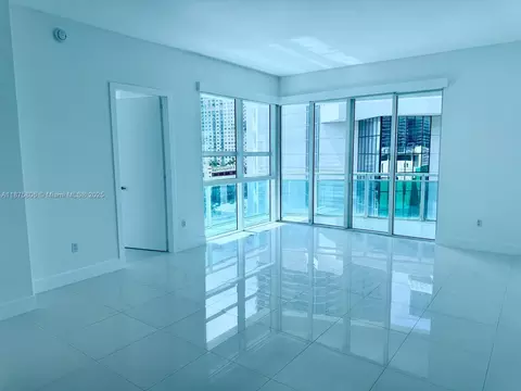 951 Brickell Ave #1010, Miami, FL 33131