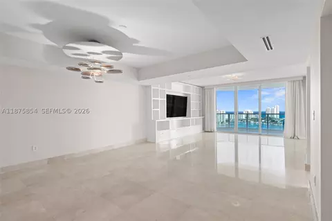 3301 NE 183rd St #PH9, Aventura, FL 33160