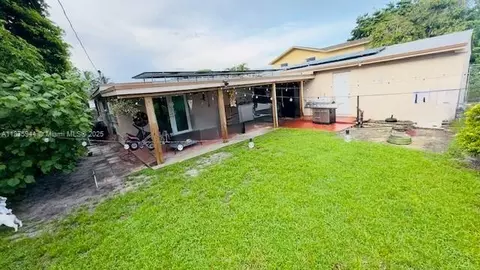 630 E 14th St, Hialeah, FL 33010 photo 2