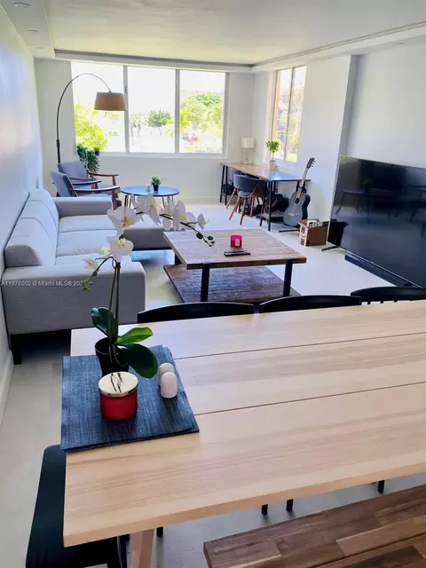 441 NE 195th St #205, Miami, FL 33179