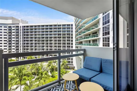 1500 Bay Rd #866S, Miami Beach, FL 33139