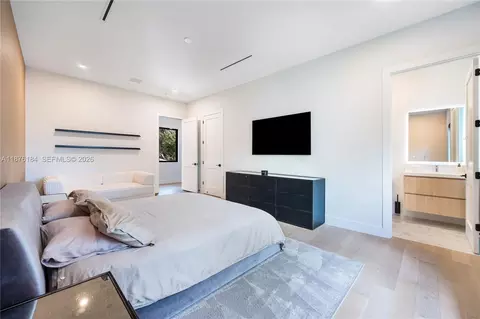 Bedroom - 12820 SW 80th Ave, Pinecrest, FL 33156 photo 7 of 7