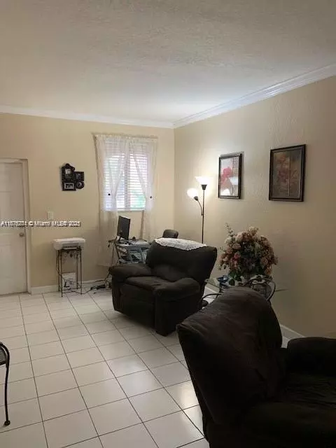 Undisclosed, Hialeah, FL 33015 photo 5
