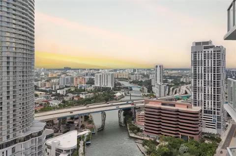 185 SW 7th St #2900, Miami, FL 33130