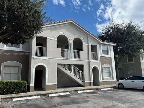 1663 SE 27th Dr #105, Homestead, FL 33035