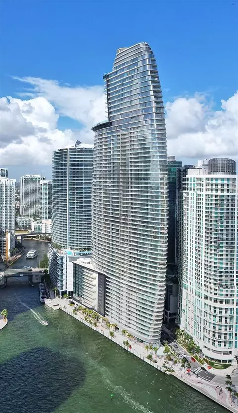 300 Biscayne Blvd Way #2308, Miami, FL 33131
