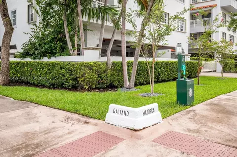 Exterior - 49 Majorca Ave #203, Coral Gables, FL 33134 photo 6 of 6
