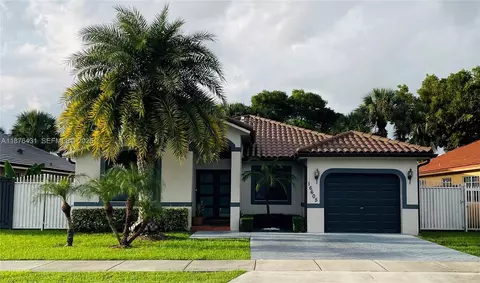 16605 SW 90th St, Miami, FL 33196