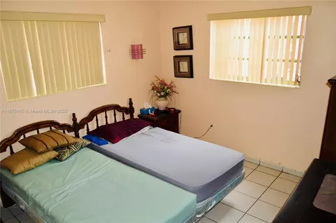 Bedroom - 601 E 33rd St, Hialeah, FL 33013 photo 2 of 2