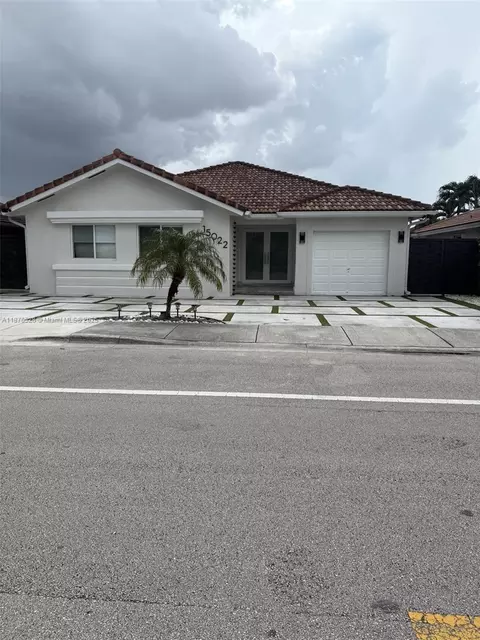 15022 SW 30th St, Miami, FL 33185