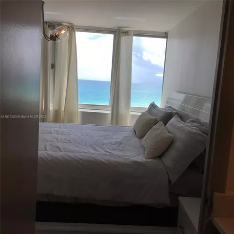 7135 Collins Ave #1022, Miami Beach, FL 33141