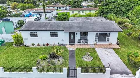 22270 SW 109th Ave, Miami, FL 33170