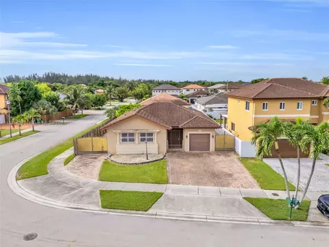 13432 SW 288th Ter, Homestead, FL 33033