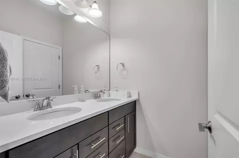 Other - 4754 Eucalyptus Dr, Hollywood, FL 33021 photo 6 of 15