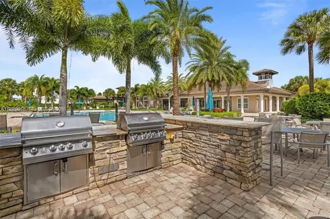 Other - 4754 Eucalyptus Dr, Hollywood, FL 33021 photo 13 of 15