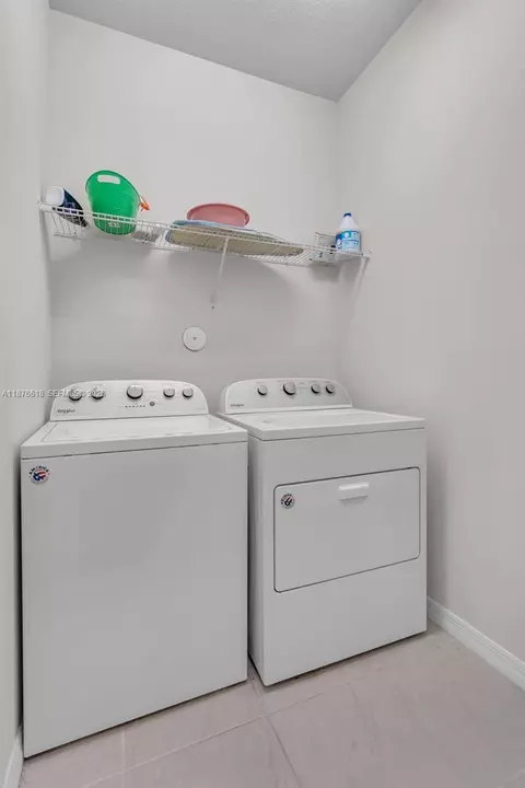 Other - 4754 Eucalyptus Dr, Hollywood, FL 33021 photo 10 of 15