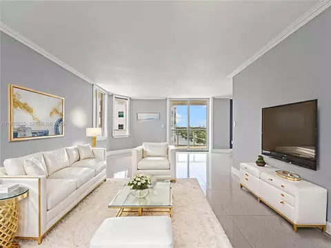 5900 Collins Ave #1201, Miami Beach, FL 33140