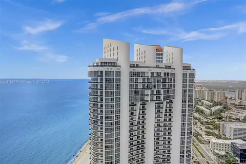 18201 Collins Ave #5508, Sunny Isles Beach, FL 33160