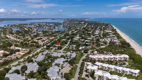 1015 Treasure Ln, Vero Beach, FL 32963